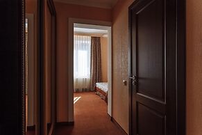 Hotel restaurant Mask