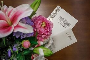 Hotel restaurant Mask