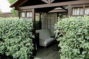 Hotel restaurant Mask