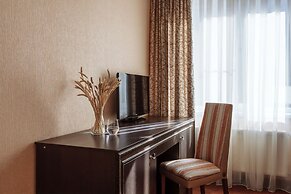 Hotel restaurant Mask