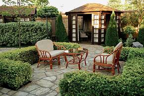 Hotel restaurant Mask