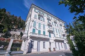 Villa Larius Balcone