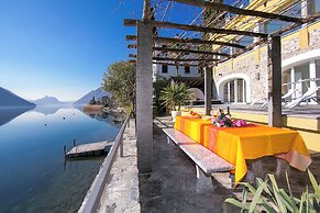 Villa Lugano Lakefront