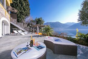 Villa Lugano Lakefront