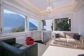 Villa Lugano Lakefront