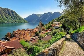 Villa Lugano Lakefront