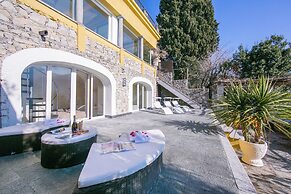 Villa Lugano Lakefront