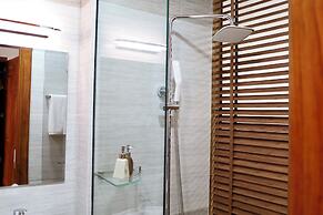 La Fleur Premium Central Apartment