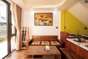 La Fleur Premium Central Apartment