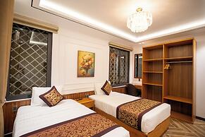 La Fleur Premium Central Apartment