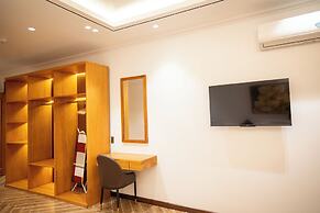 La Fleur Premium Central Apartment