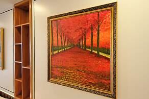 La Fleur Premium Central Apartment