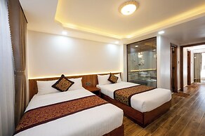 La Fleur Premium Central Apartment