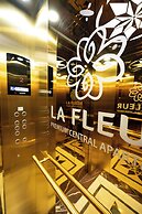 La Fleur Premium Central Apartment