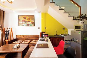 La Fleur Premium Central Apartment