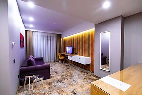 Grand View Hotel & Suites Copou