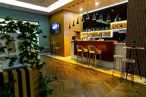 Grand View Hotel & Suites Copou