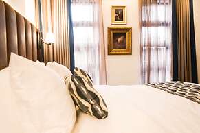 UNWND Boutique Hotel Makati