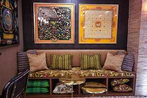 UNWND Boutique Hotel Makati