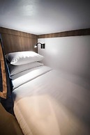 UNWND Boutique Hotel Makati