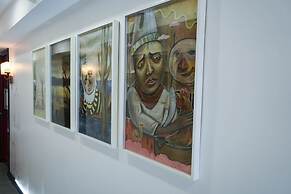 UNWND Boutique Hotel Makati