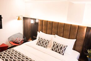 UNWND Boutique Hotel Makati