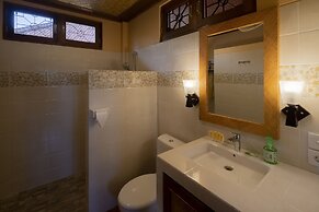 Kemangi Apartments and Yoga Space