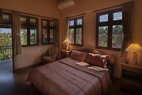 Kemangi Apartments and Yoga Space