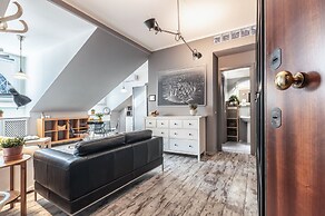 Massena Attic & Studio by Wonderful Italy