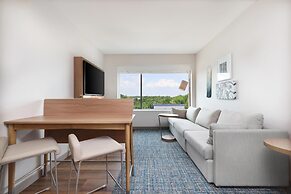 Element New York Wood Ridge