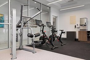 Element New York Wood Ridge