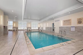 Element New York Wood Ridge