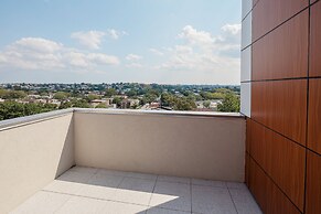 Holiday Inn Express & Suites Woodside LaGuardia Airport by IHG