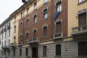 Contemporary 2 Bedroom Flat near University