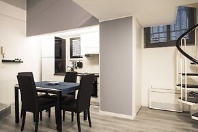 Contemporary 2 Bedroom Flat near University