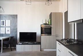 Stylish 1 Bedroom Flat in City Life District