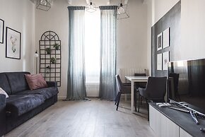 Stylish 1 Bedroom Flat in City Life District