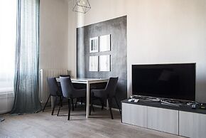 Stylish 1 Bedroom Flat in City Life District