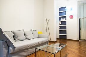 Delicious Apartment in Shopping District