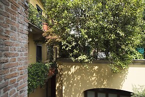 Hidden Retreat near Duomo