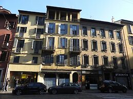 Bohemian 1 Bedroom Flat in Brera District