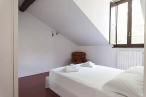 Intimate Attic Flat near Politecnico University
