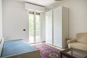 2 Bedrooms Flat near Bocconi, Iulm, Navigli