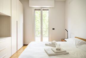 2 Bedrooms Flat near Bocconi, Iulm, Navigli