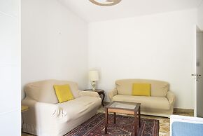 2 Bedrooms Flat near Bocconi, Iulm, Navigli