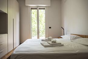 2 Bedrooms Flat near Bocconi, Iulm, Navigli