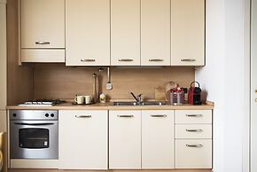 Typical Apartment on River Naviglio / Darsena