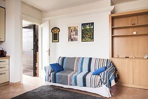 Typical Apartment on River Naviglio / Darsena
