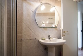 Typical Apartment on River Naviglio / Darsena