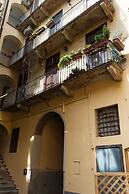 Typical Apartment on River Naviglio / Darsena